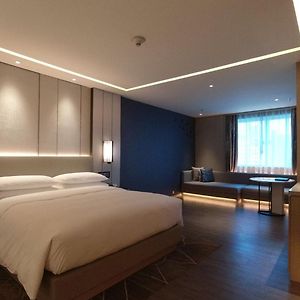 King Room High Floor